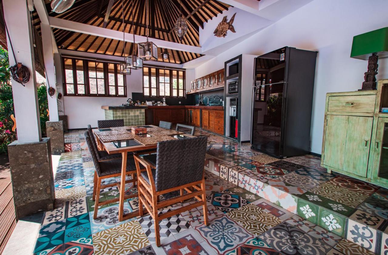 Villa Bukit Malas 3 Amed Exteriör bild